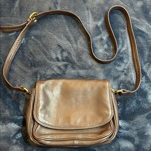 Stone Mountain Accessories Chocolate Leather Crossbody Bag